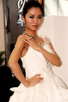 2010年深圳国际珠宝展,美女模特大赏