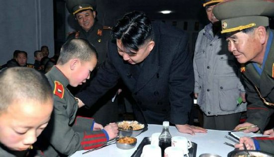 曝光金正恩视察朝鲜<em>高官子女</em>学校-搜狐<em>出国</em>
