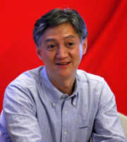 浙江中烟公司副总经理孟伟刚