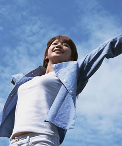 呵护女性私处健康 修正药业消糜栓为您解忧