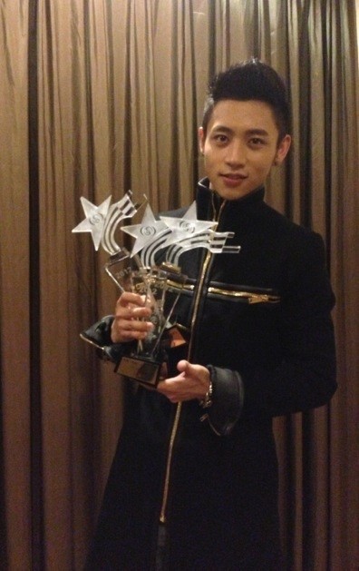 天娱群星斩获先锋榜十八金 魏晨等包揽最受欢