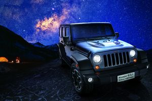 Jeep牧马人四门版