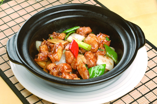 解密舌尖之食材研究室:啫啫煲