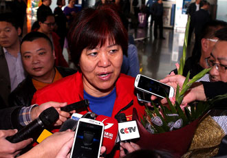 ��������Ů��