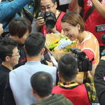 �����ٻع���Ԯ����Ů��